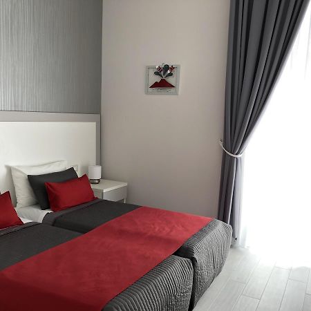 Chiaia Guest House Napoli Ngoại thất bức ảnh