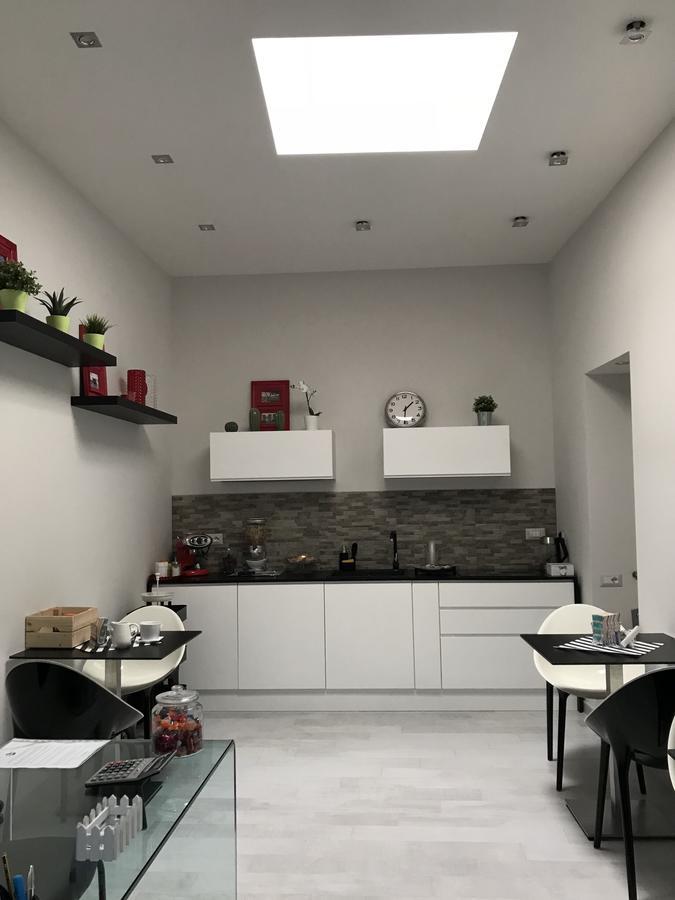 Chiaia Guest House Napoli Ngoại thất bức ảnh