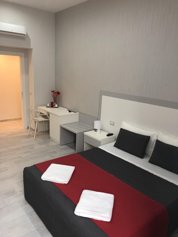 Chiaia Guest House Napoli Ngoại thất bức ảnh