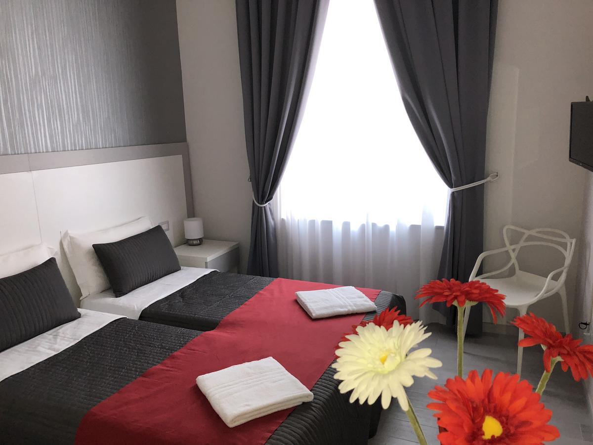 Chiaia Guest House Napoli Ngoại thất bức ảnh